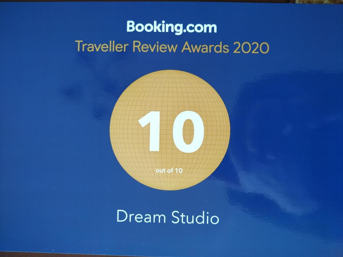 Dream Studios Orestiada Luaran gambar
